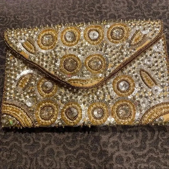 Charming Charlie vintage clutch - Picture 5 of 7